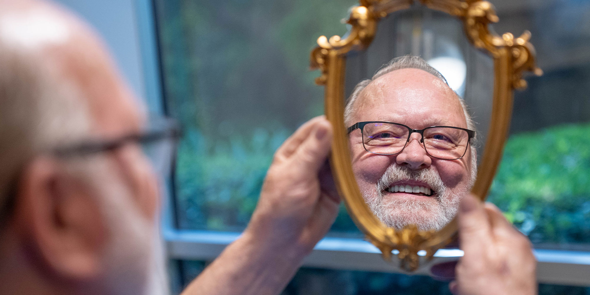 Paitent looking into mirror